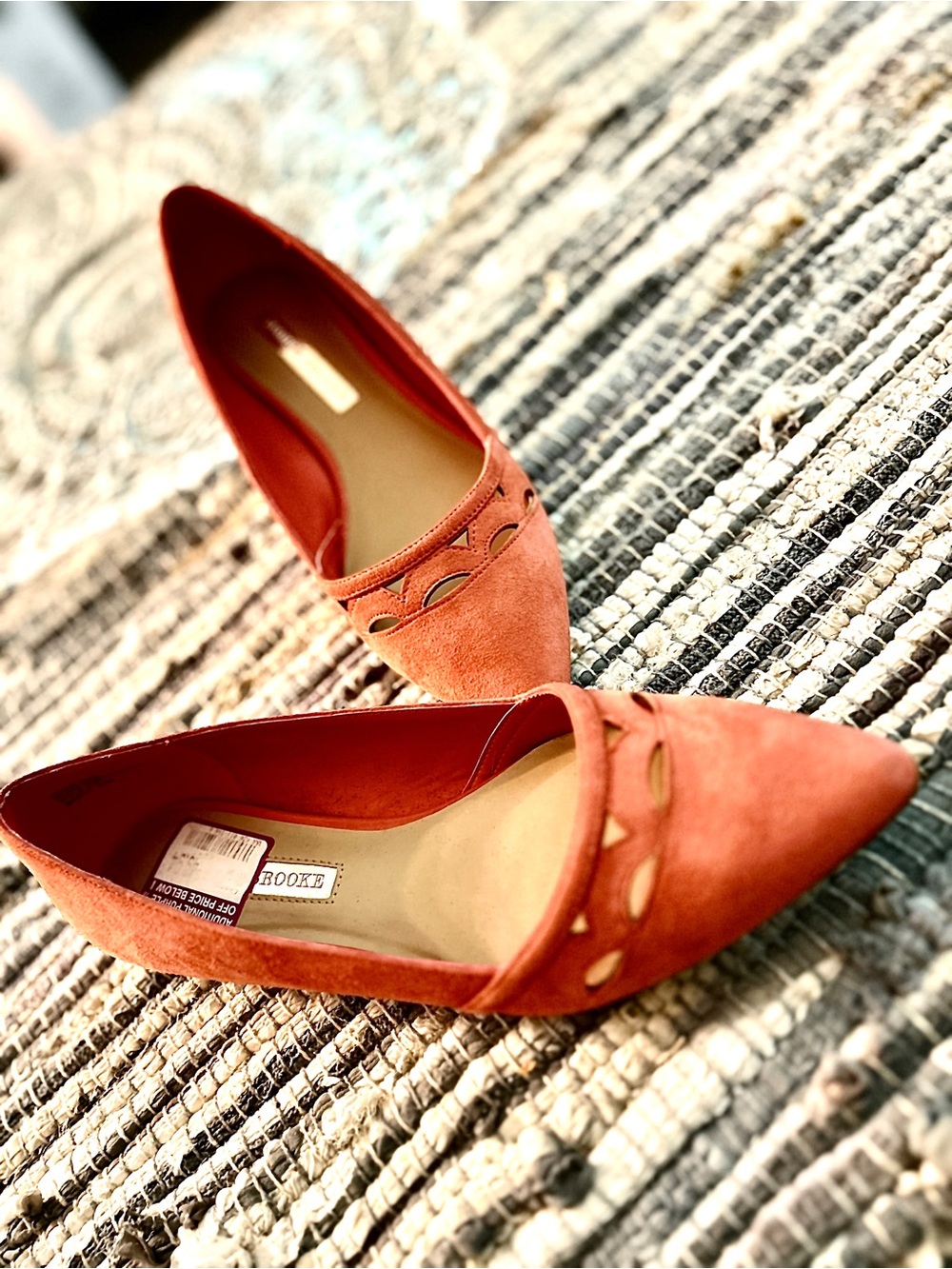 Audrey Brooke Marte Leather Suede Coral Flats NWT Size 8.5M Flawless Condition